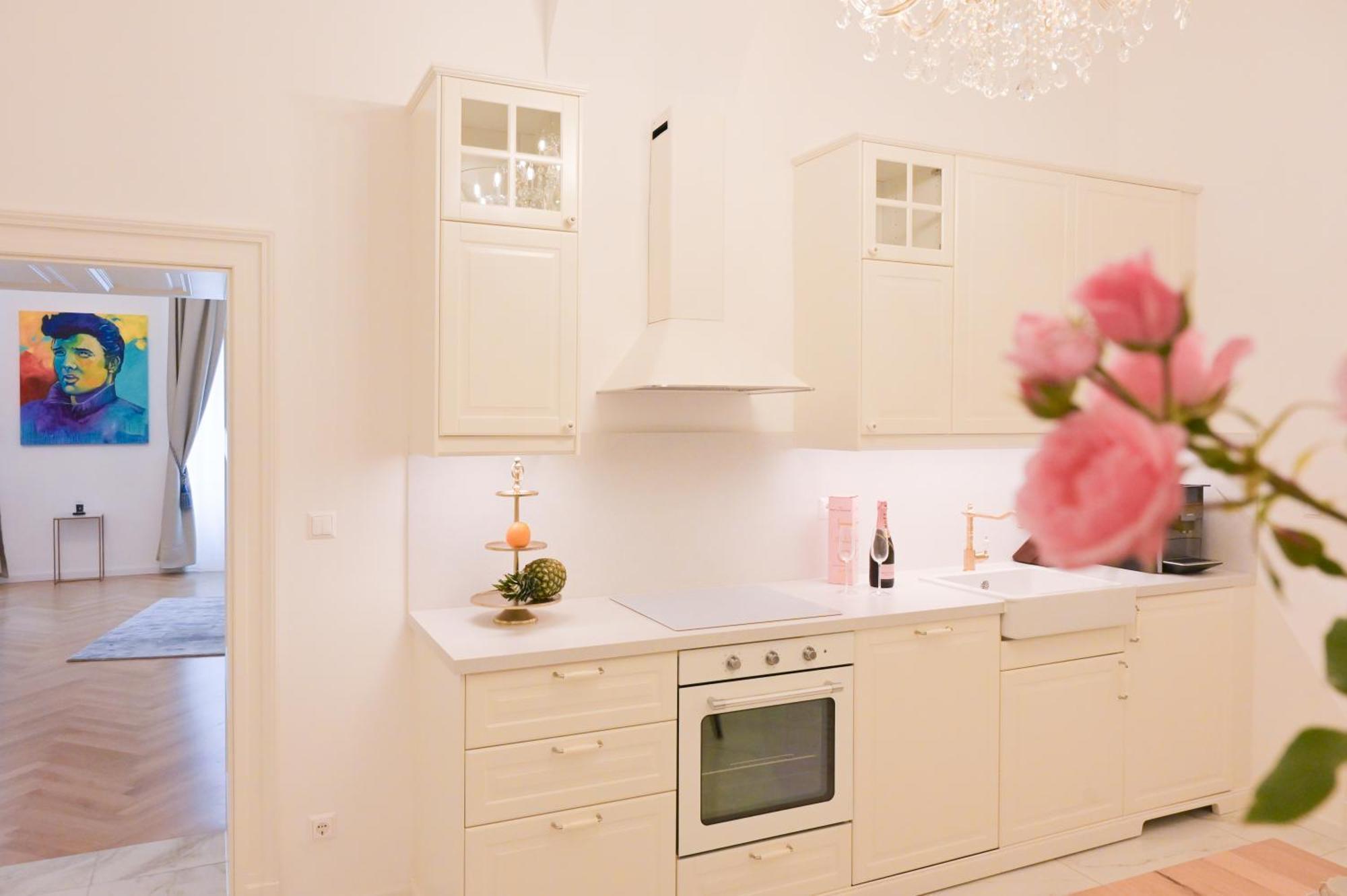 Villa Gutenberg Le Grand ---Free Parking--- Klagenfurt am Woerthersee ภายนอก รูปภาพ